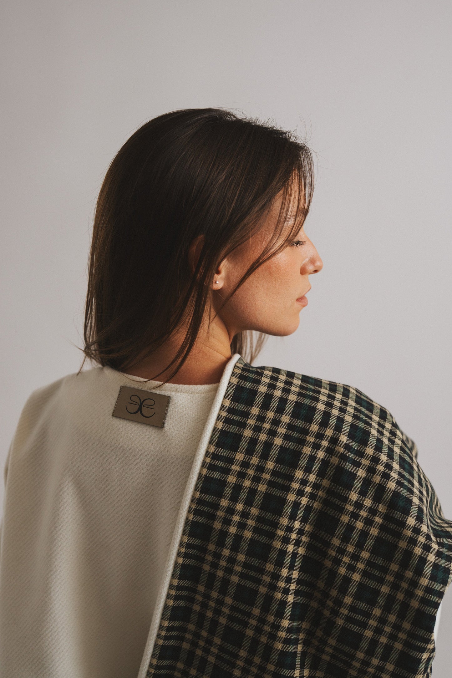 Mao Scarf Cape